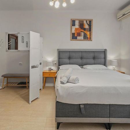 Upscale Studio, Walking Distance From The Old Town Bucureşti Exterior foto
