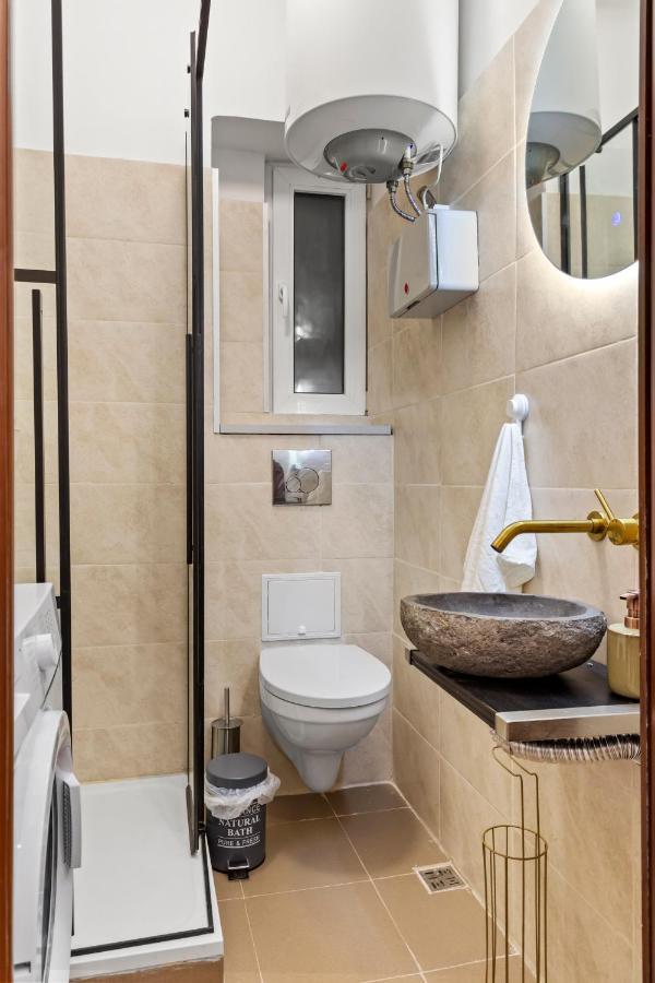 Upscale Studio, Walking Distance From The Old Town Bucureşti Exterior foto